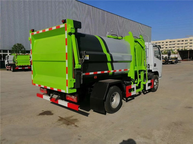 國六8方側裝壓縮垃圾車